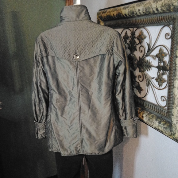 EUC Kristen Blake Taupe/Grey Quilted w/ Velour lining Sz PP (0-2) - Picture 6 of 13